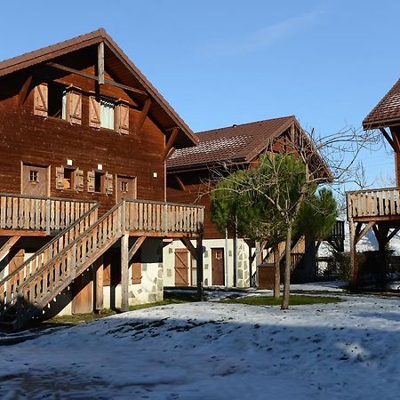 Résidence Odalys Les Chalets d'Evian Exterior foto