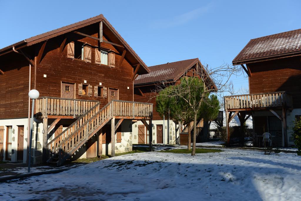 Résidence Odalys Les Chalets d'Evian Exterior foto